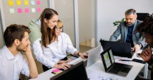 Control de asistencia laboral, todo lo que debes saber para cumplir la ley